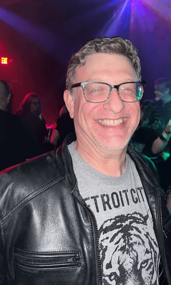 Scott Zumberg hosting Retro Pop Culture Trivia